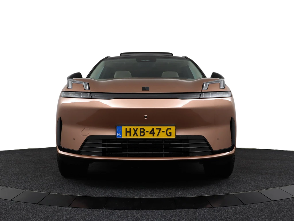 Lynk & Co 08 – foto 13