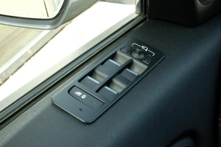 Land Rover Discovery Sport – thumbnail 36