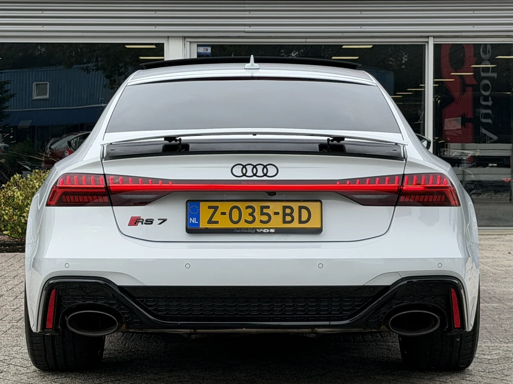 Audi RS7 – foto 6
