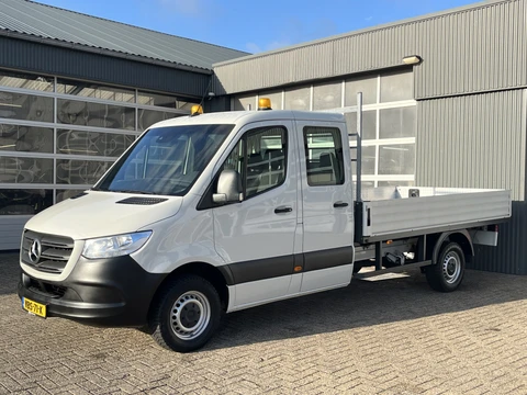 Mercedes-Benz Sprinter 314 CDI Maxi 143 pk 6 persoons Bpm vrij 3.5 ton trekhaak Airco Cruise controle Navigatie Open laadbak Pick-up p-up bakwagen Dealer onderhouden 1e Eigenaar Euro 6