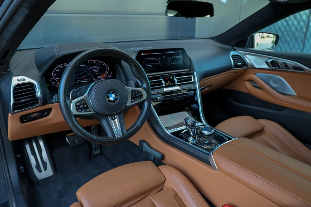 BMW 8 Serie – foto 15