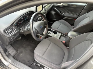 Ford Focus – thumbnail 12