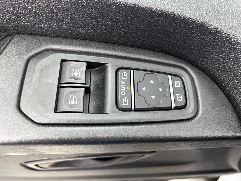 Renault Trafic – foto 12