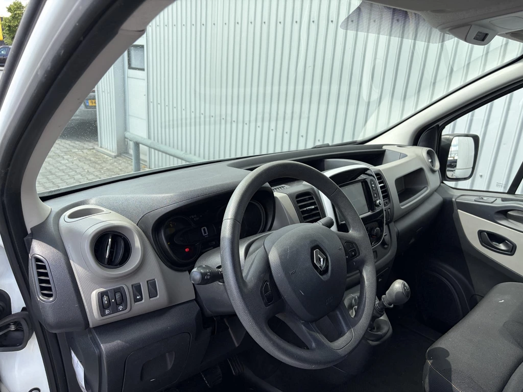 Renault Trafic – foto 10