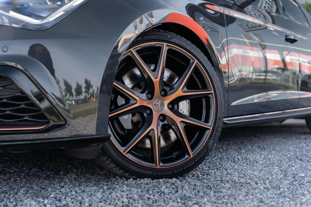 SEAT Leon – foto 16