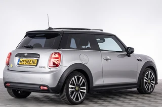 MINI Electric – thumbnail 4