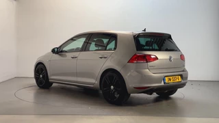 Volkswagen Golf – thumbnail 3