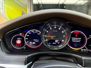 Porsche Panamera – thumbnail 50