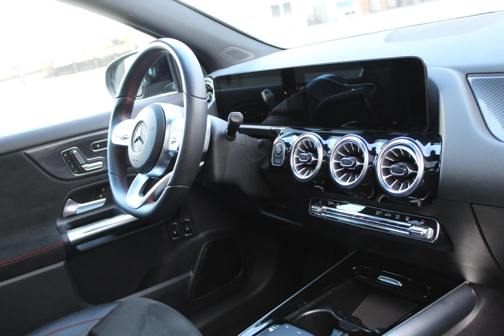 Mercedes-Benz GLA – foto 50