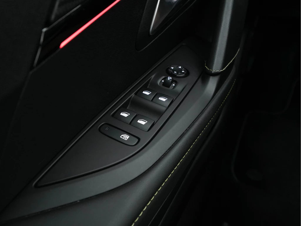 Peugeot e-208 – foto 21