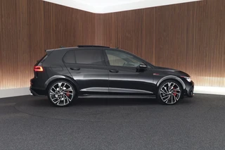 Volkswagen Golf – thumbnail 5