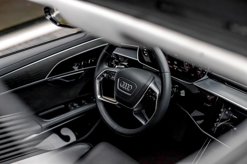 Audi A8 – foto 19