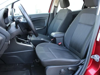 Ford EcoSport – thumbnail 8