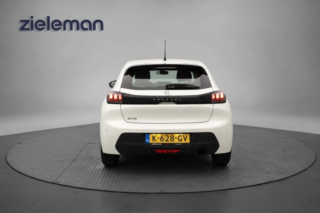 Peugeot 208 – foto 4