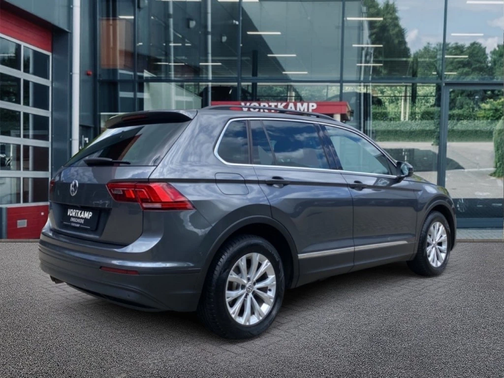 Volkswagen Tiguan – foto 5
