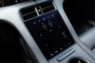 Porsche Taycan – thumbnail 19
