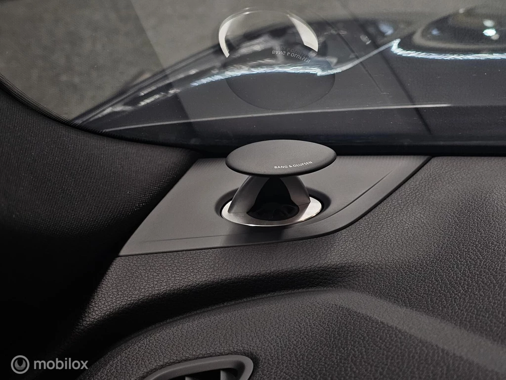 Audi Q8 – foto 13