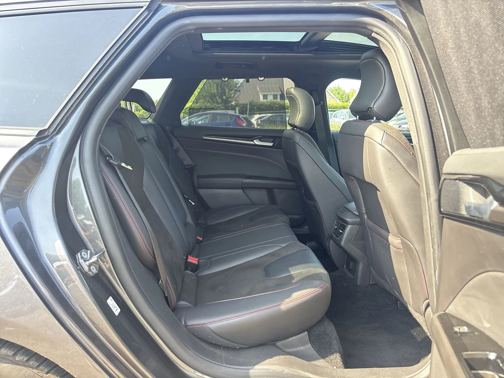 Ford Mondeo – foto 29