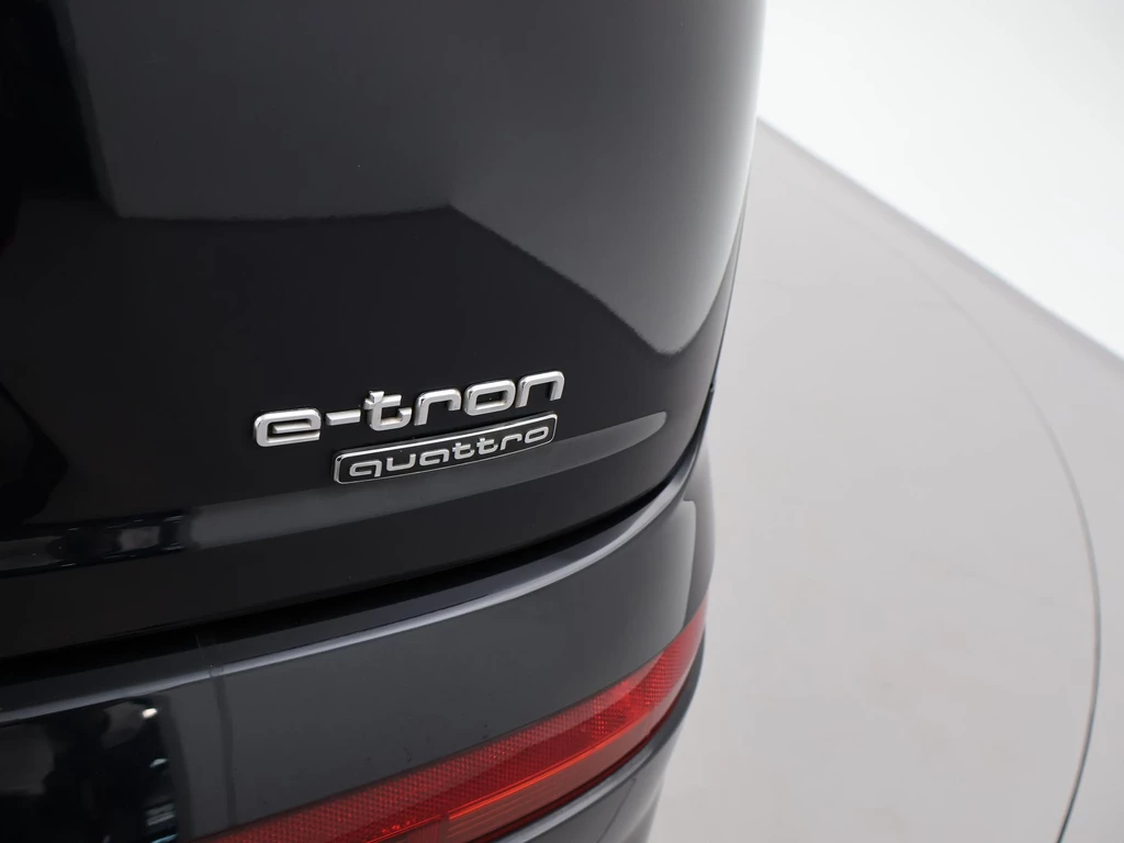 Audi Q7 – foto 26