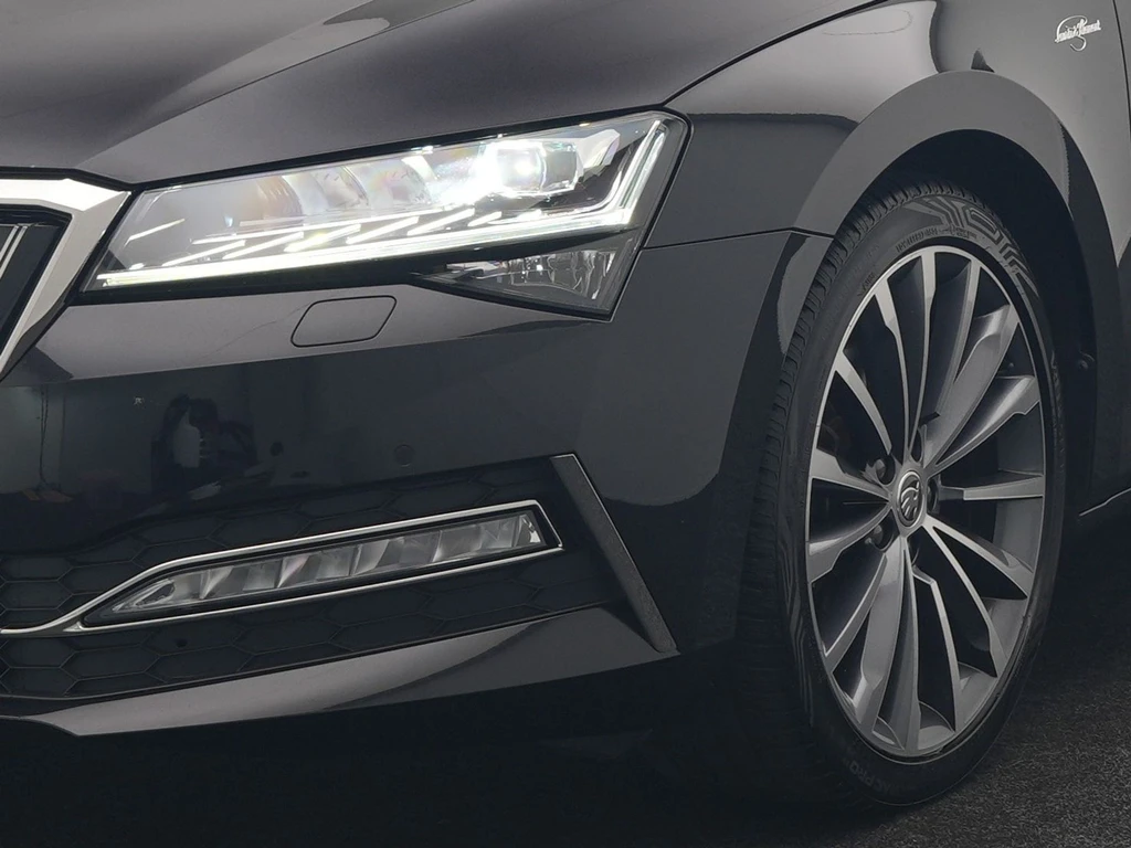 Škoda Superb – foto 15