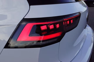 Volkswagen Golf – thumbnail 41