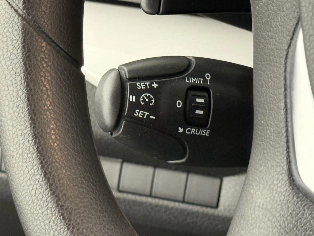 Opel Vivaro – foto 22