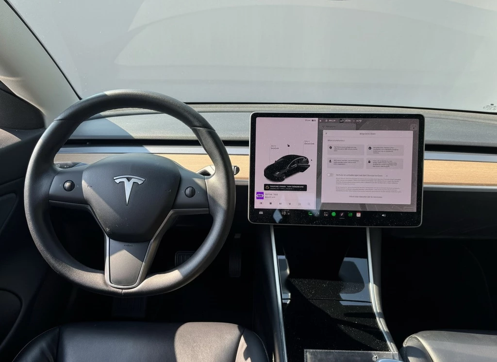 Tesla Model 3 – foto 22