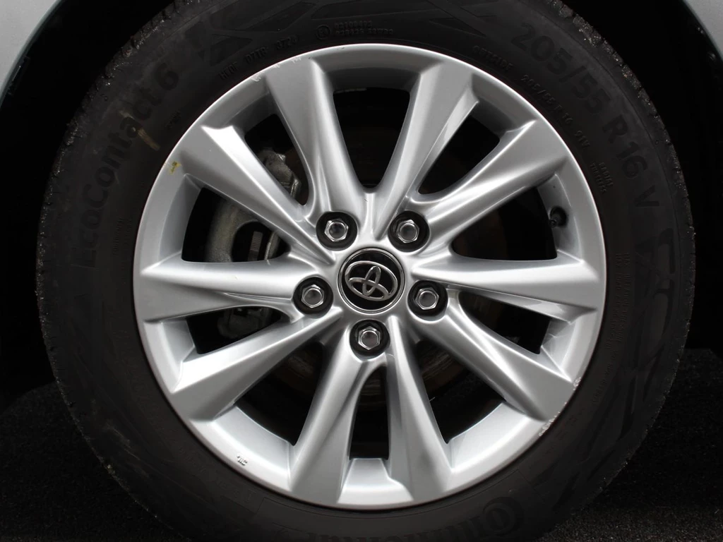 Toyota Corolla Touring Sports – foto 32
