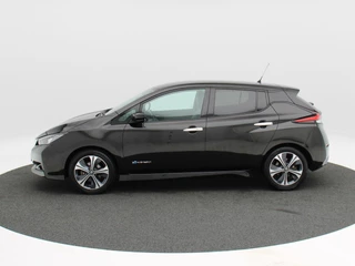 Nissan Leaf – thumbnail 2