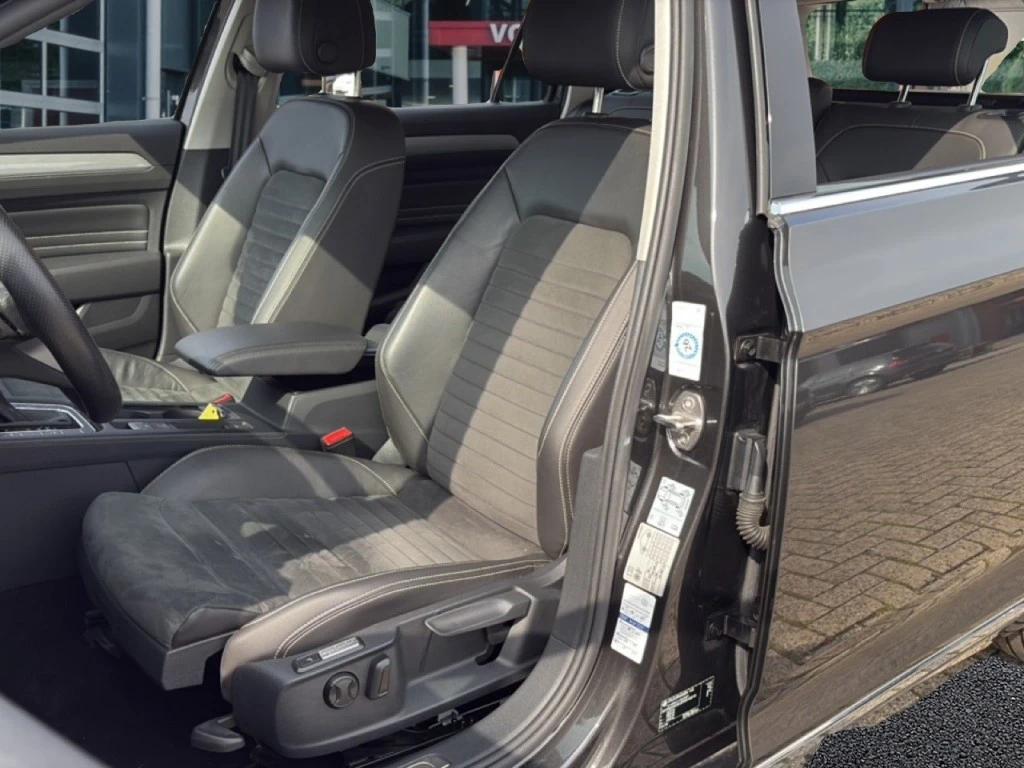 Volkswagen Passat – foto 13