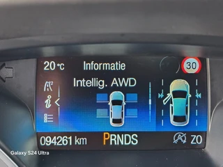 Ford Kuga – thumbnail 12