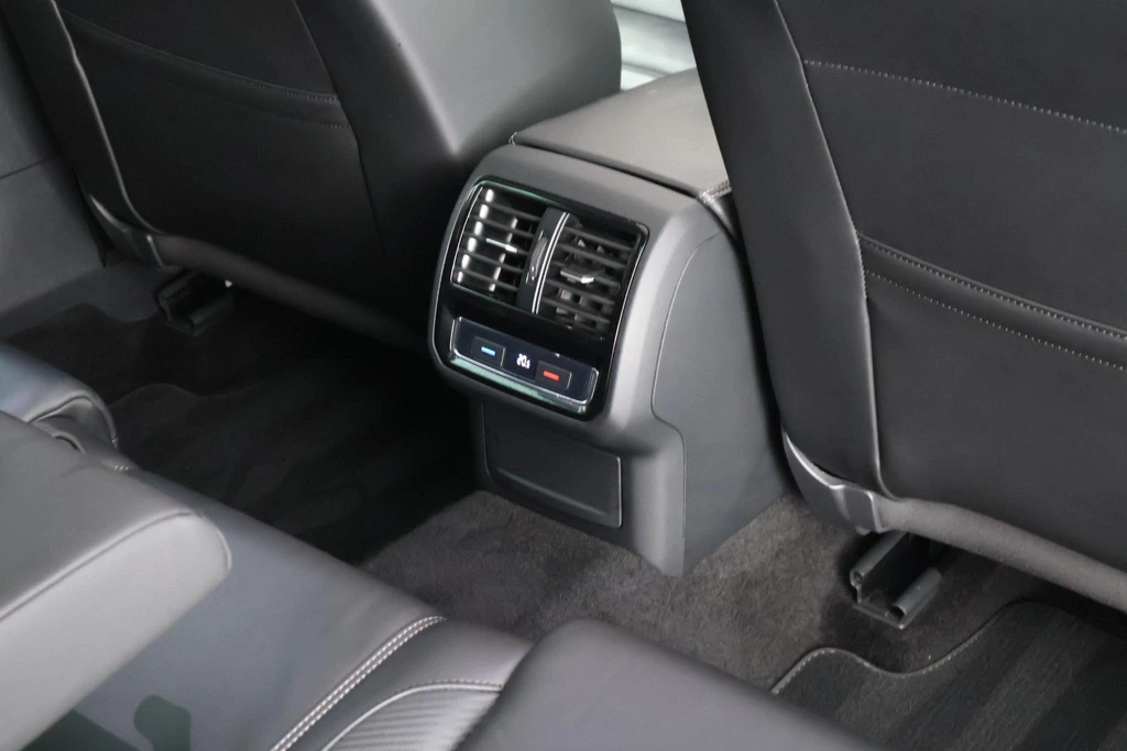 Volkswagen Passat – foto 38