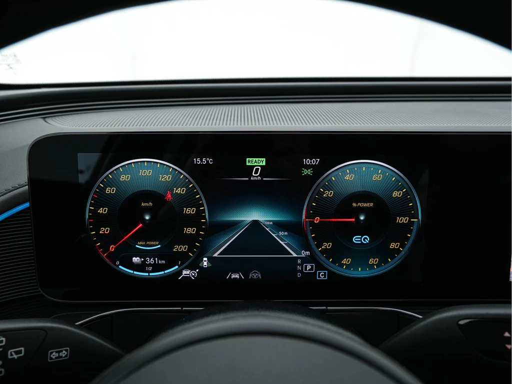 Mercedes-Benz EQC – foto 20