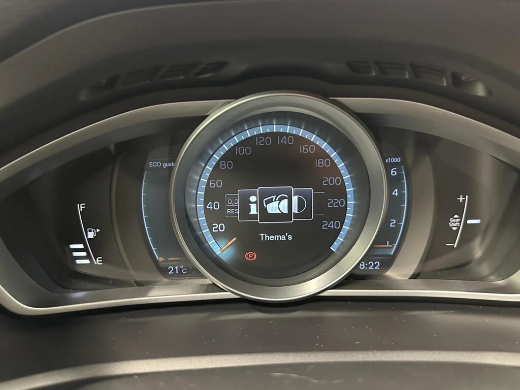 Volvo V40 – foto 25