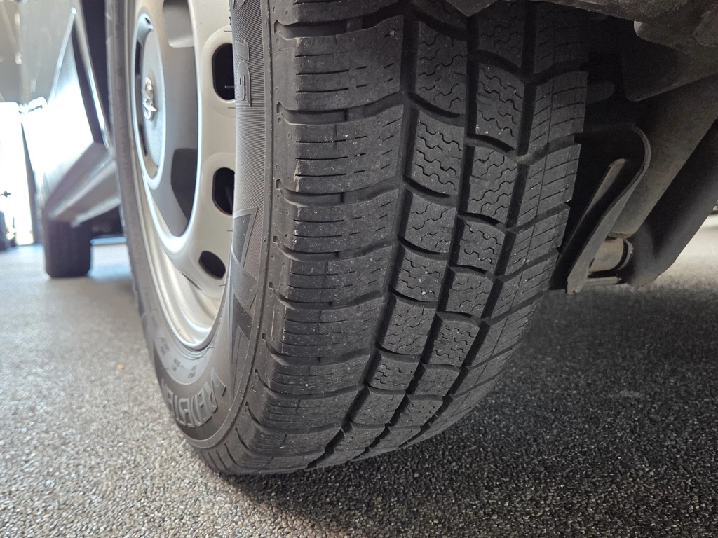 Opel Vivaro – foto 13