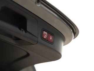 Mercedes-Benz GLA – thumbnail 30
