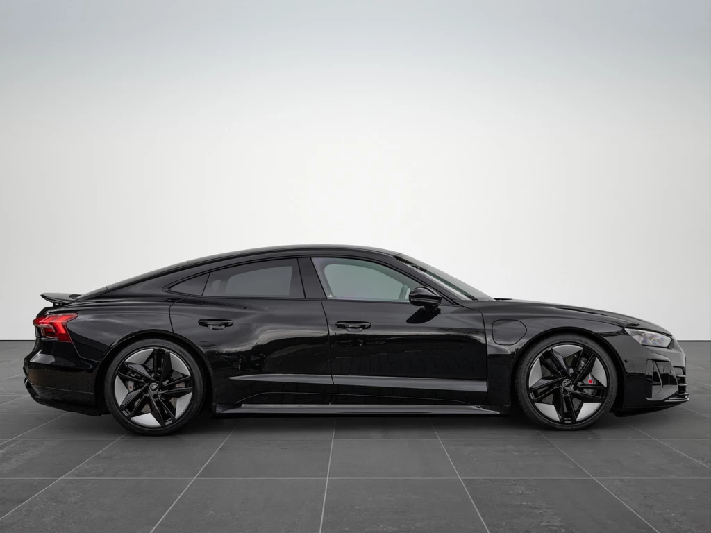 Audi e-tron GT – foto 4