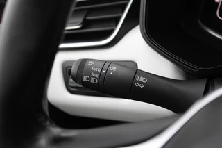 Renault Clio – thumbnail 24