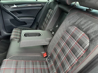 Volkswagen Golf – thumbnail 33