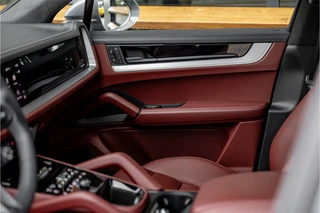 Porsche Cayenne – thumbnail 18