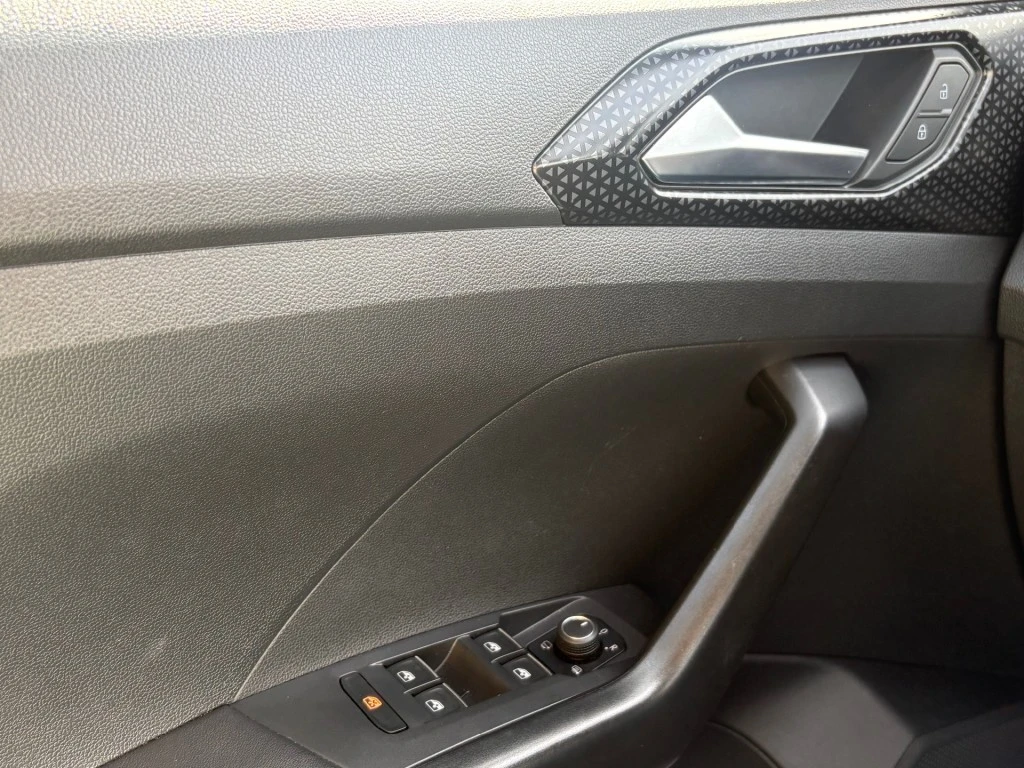 Volkswagen T-Cross – foto 17