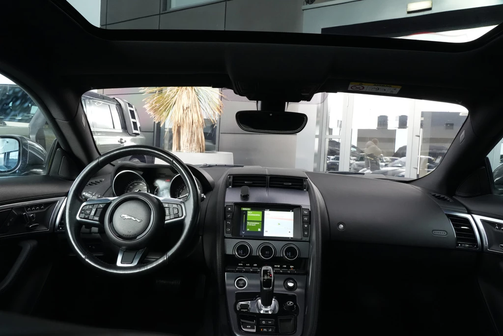 Jaguar F-Type – foto 7
