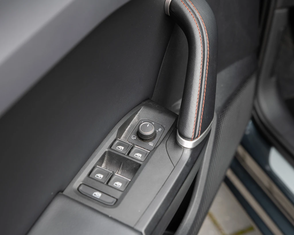 SEAT Leon – foto 31