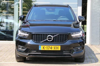 Volvo XC40 – thumbnail 4