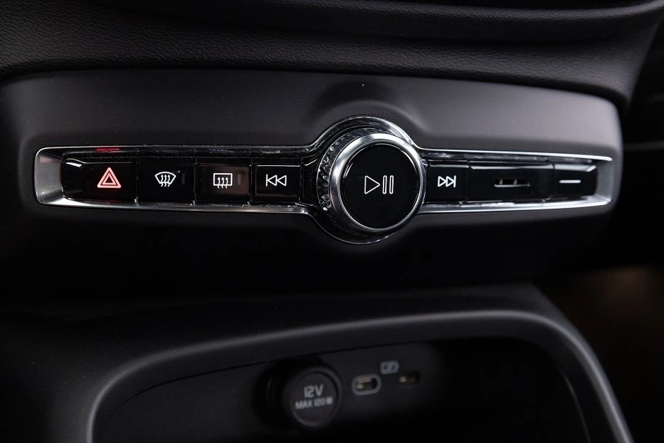 Volvo EX40 – foto 21