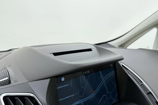 Ford C-MAX – thumbnail 31