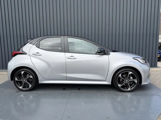 Toyota Yaris – thumbnail 9