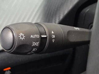 Peugeot 208 – thumbnail 26