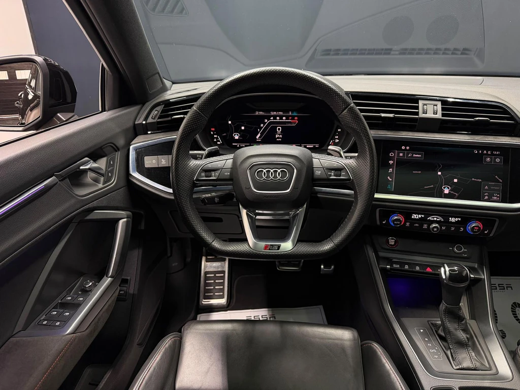 Audi RSQ3 – foto 11