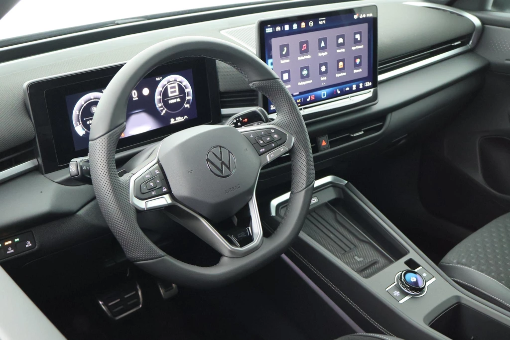Volkswagen T-Roc – foto 7